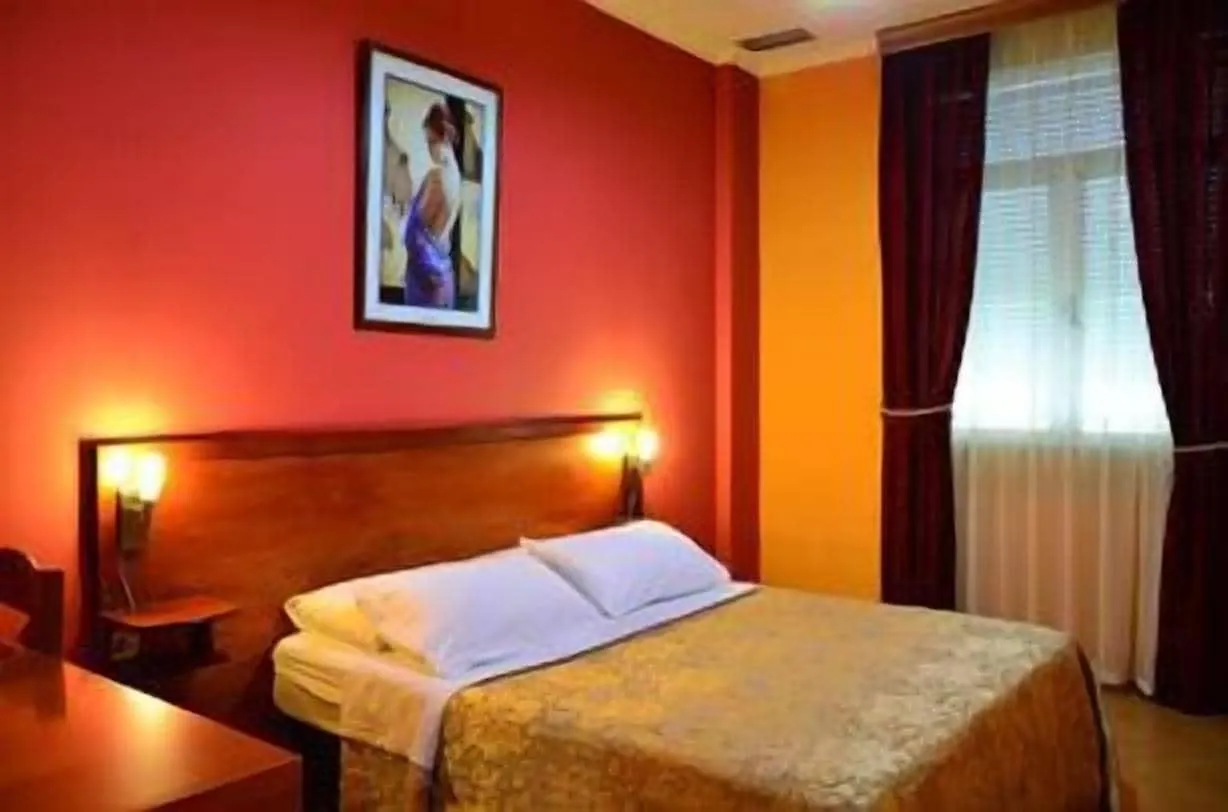 Hotel Nobel Τίρανα 3*,  Αλβανία