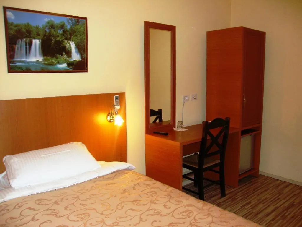 Hotel Nobel Τίρανα